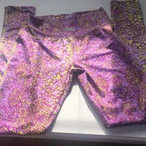 Zubaz workout leggings small